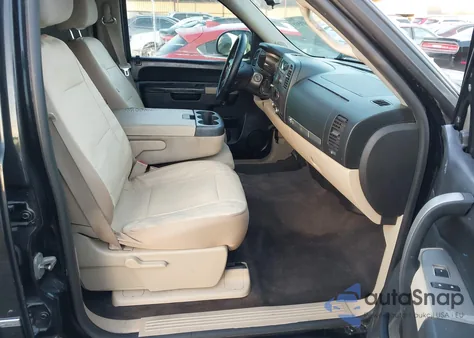 2011 Chevrolet Silverado 1500 Lt from USA, damaged, VIN 3GCPCSE06BG260914